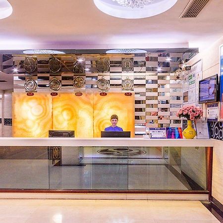 מלון גואנגג'ואו Kaiserdom Zhonghua Plaza מראה חיצוני תמונה